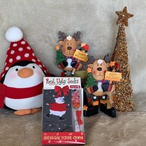 NEW (mostly) Bundle of 5 holiday decor items - mostly new in box